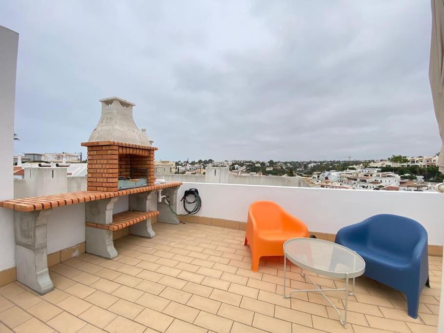 Apartamento Amparo-T2 C/Piscina Carvoeiro  Luaran gambar